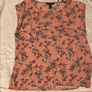 Pink blouse with floral design. F21. US Small
